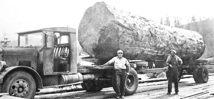 1930s Lumber Truck