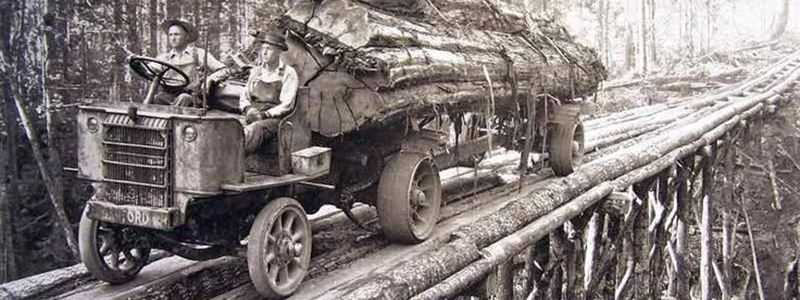 Early 1900s Lumber
Delivery